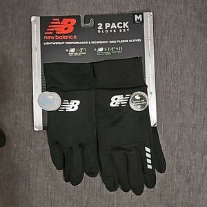 New Balance Women's Black Warm & Pleasant Acrylic Gloves 2 Pack Size Medium …